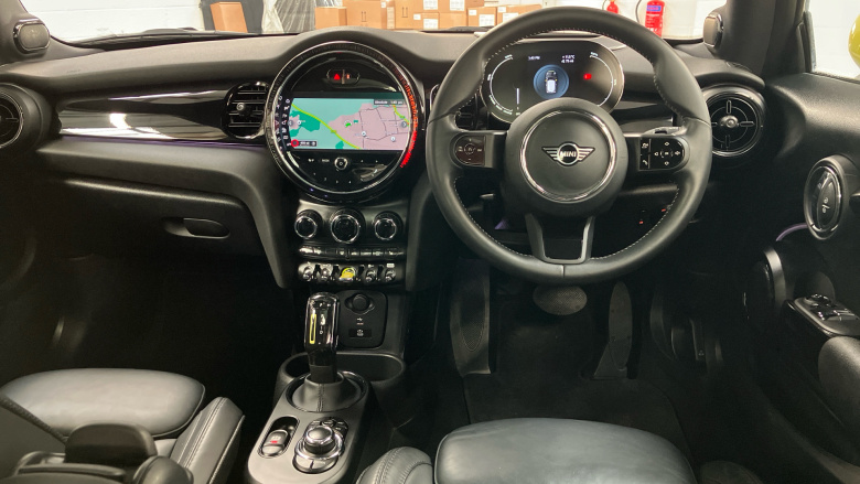 MINI Hatchback 135kW Cooper S Level 3 33kWh 3dr Auto Electric Hatchback